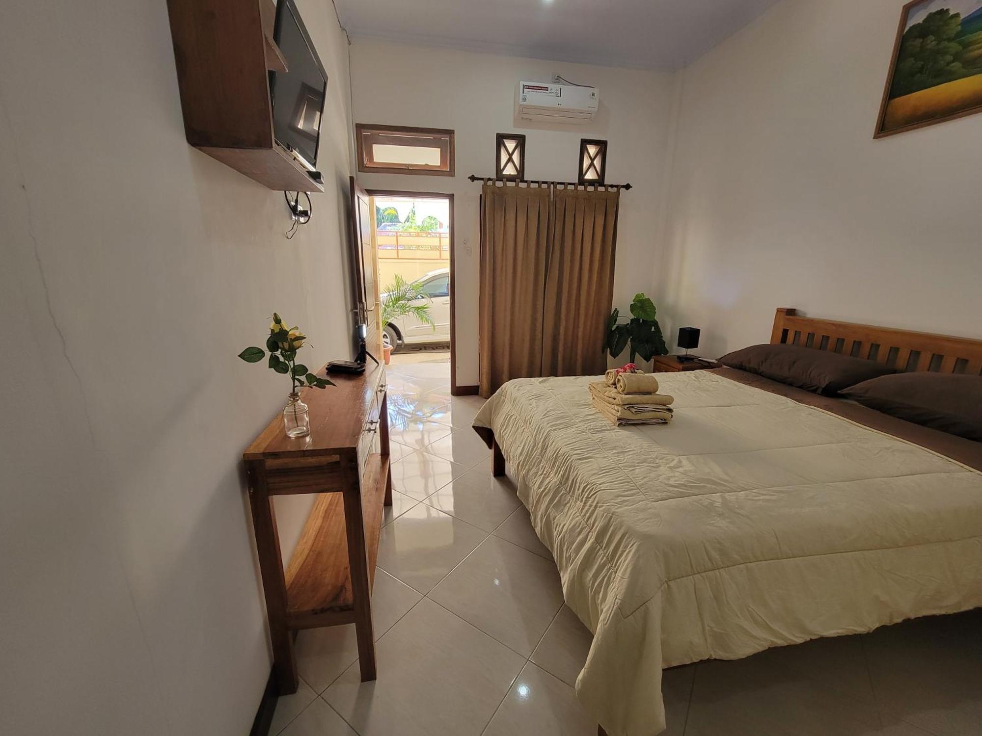 N Villa Lajor 外观 照片