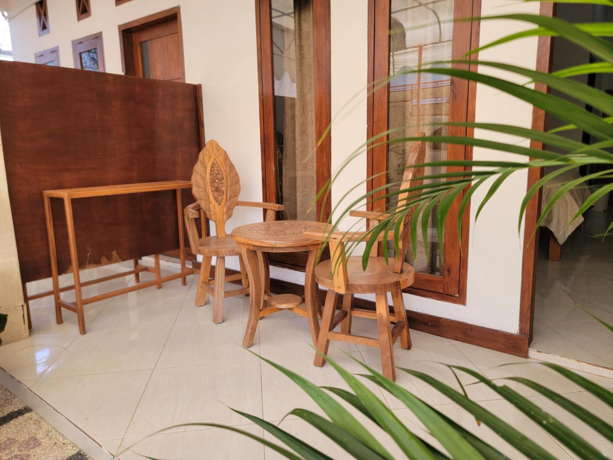 N Villa Lajor 外观 照片